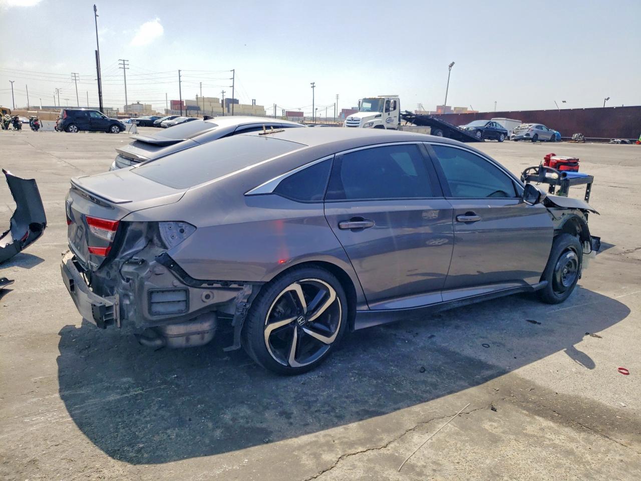 2020 HONDA ACCORD SPORT photo 5