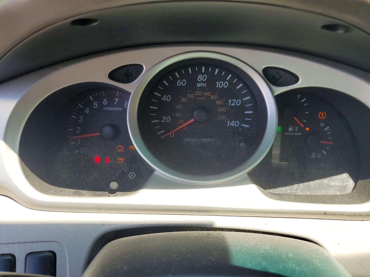 2006 TOYOTA HIGHLANDER LIMITED photo 17