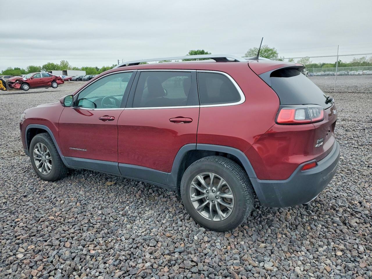 2019 JEEP CHEROKEE LATITUDE PLUS photo 3