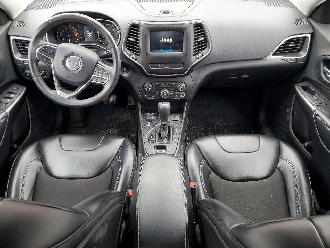 2019 JEEP CHEROKEE LATITUDE PLUS photo 15