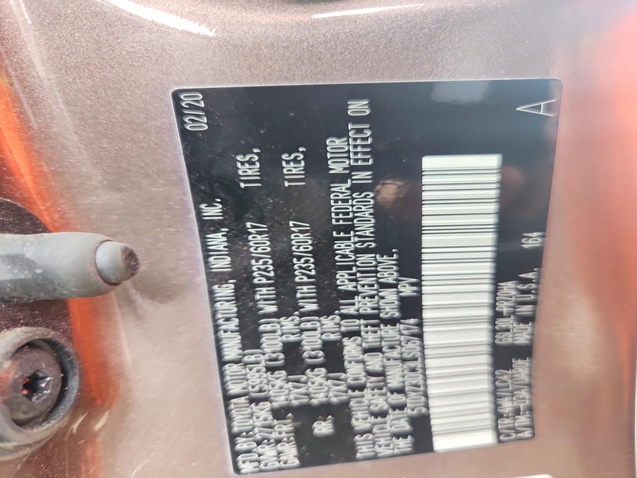 2020 TOYOTA SIENNA XLE 8-PASSENGER photo 37