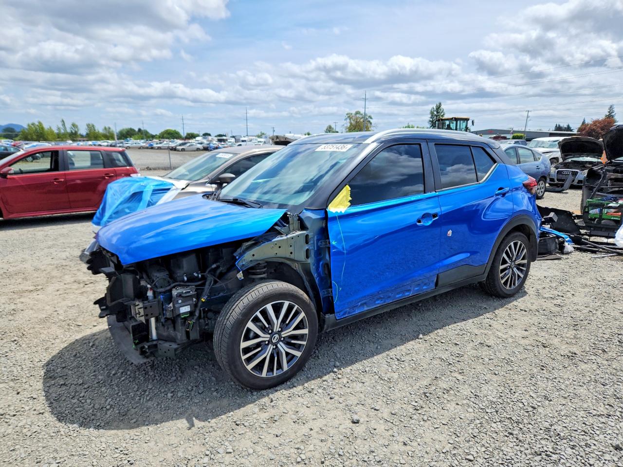 2021 NISSAN KICKS