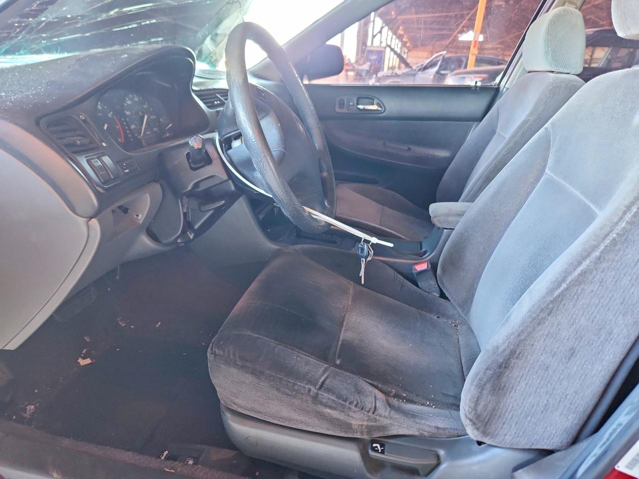 1994 HONDA ACCORD LX photo 19