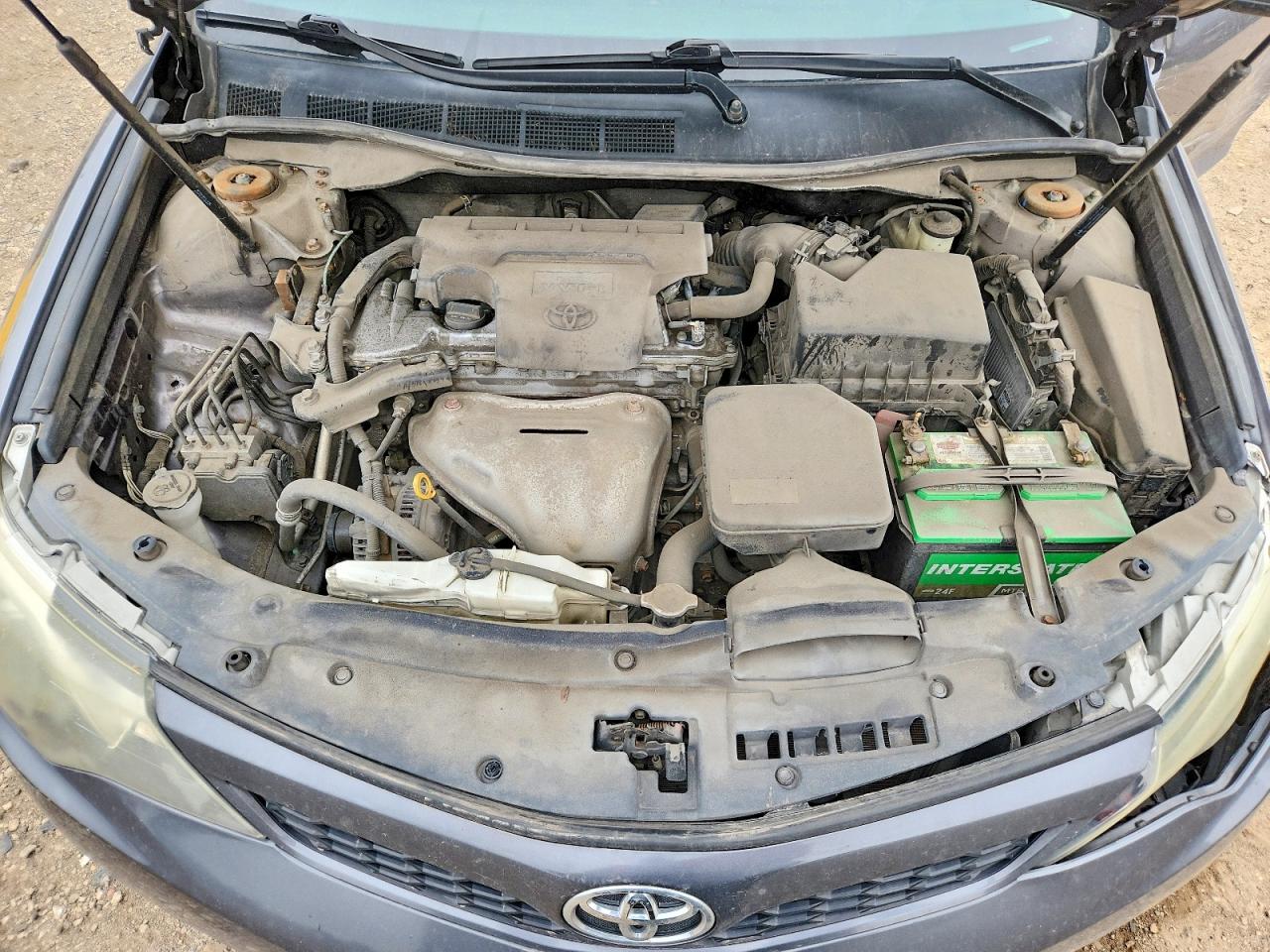 2014 TOYOTA CAMRY SE photo 31