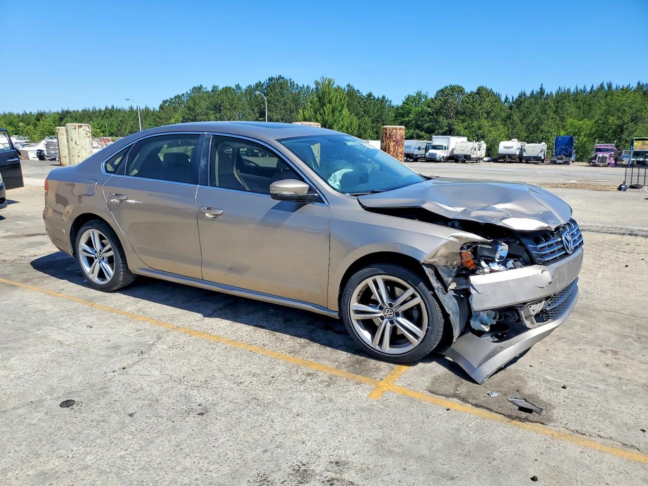 2015 VOLKSWAGEN PASSAT SE photo 10