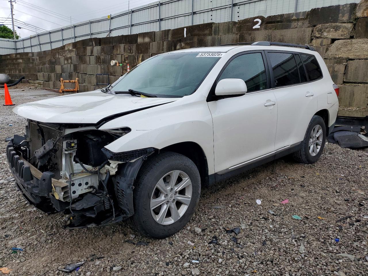 2011 TOYOTA HIGHLANDER