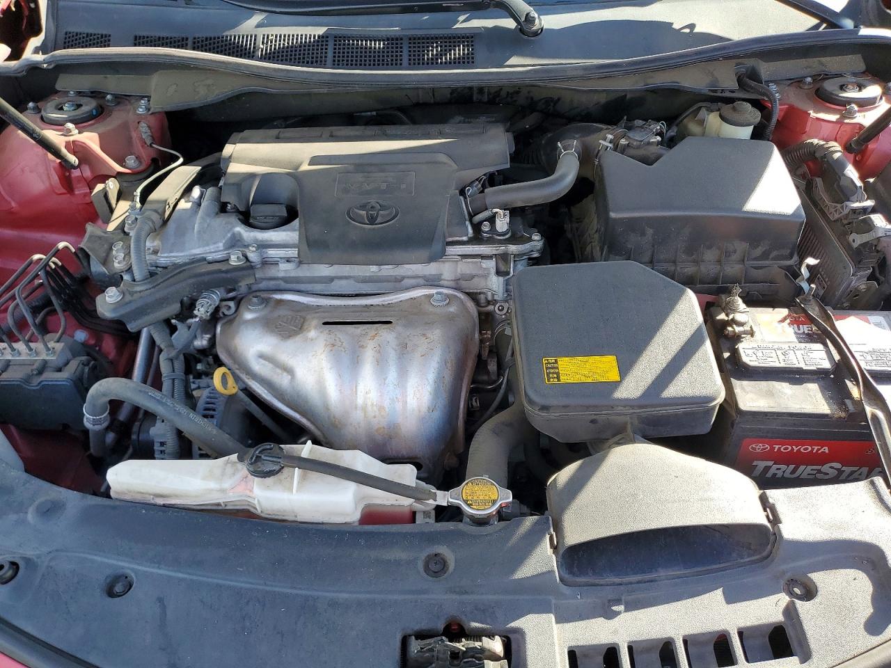 2014 TOYOTA CAMRY SE photo 11