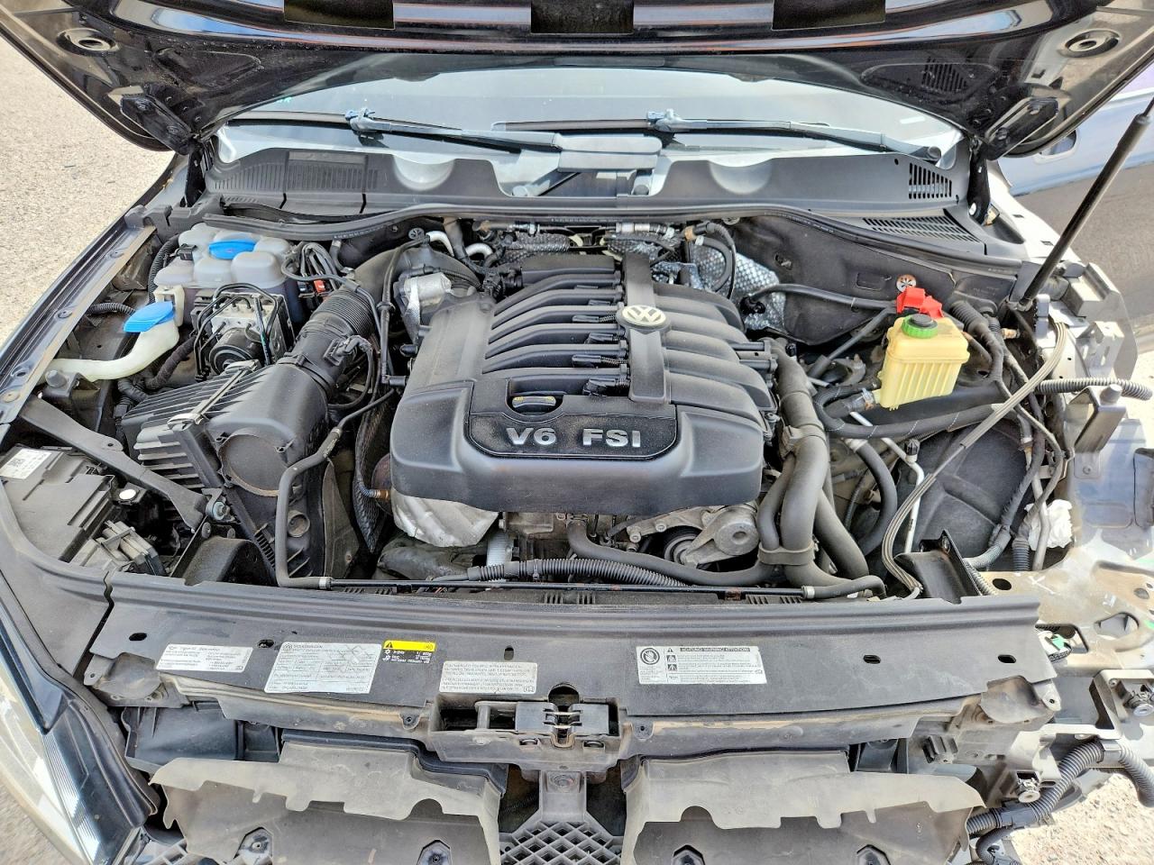 2017 VOLKSWAGEN TOUAREG WOLFSBURG photo 23