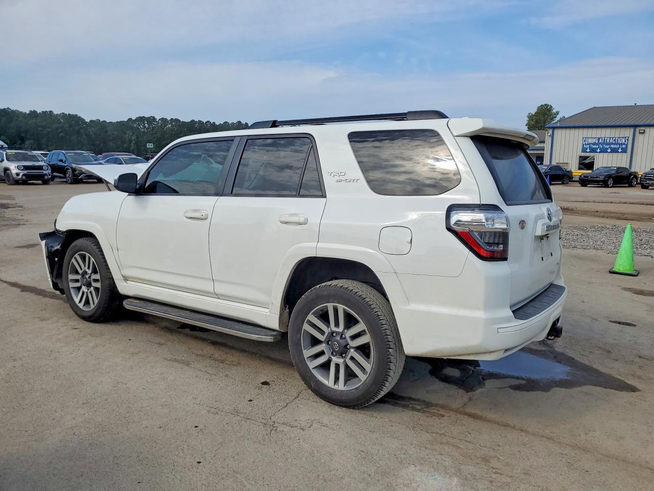2022 TOYOTA 4RUNNER TRD SPORT photo 4