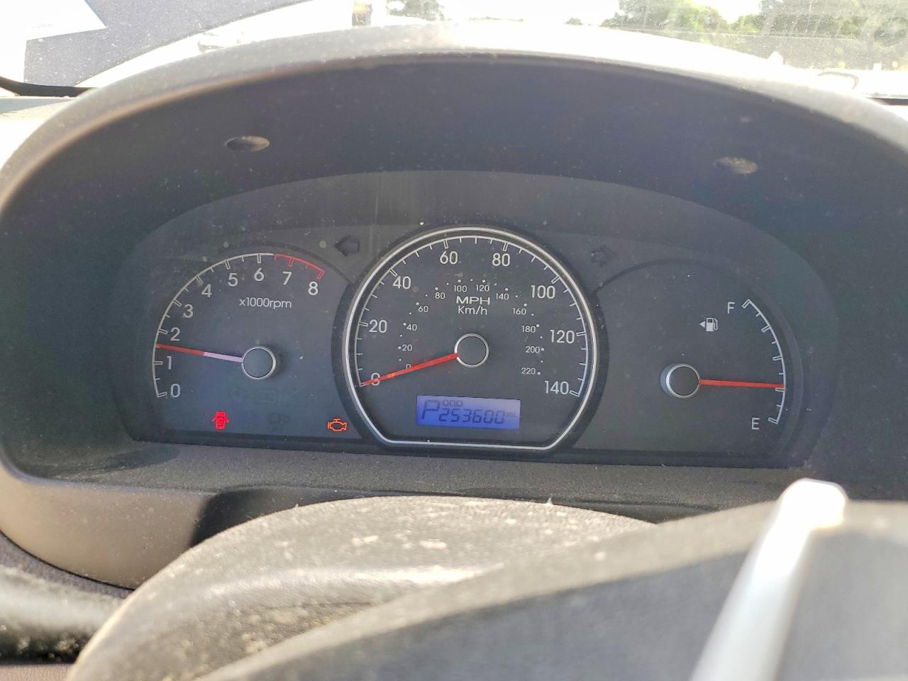 2010 HYUNDAI ELANTRA GLS photo 25