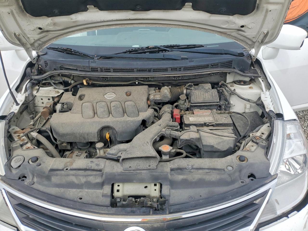 2011 NISSAN VERSA 1.8 S photo 11
