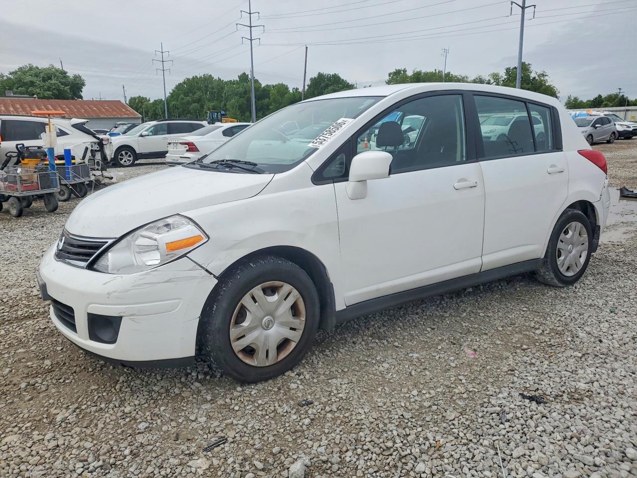 2011 NISSAN VERSA