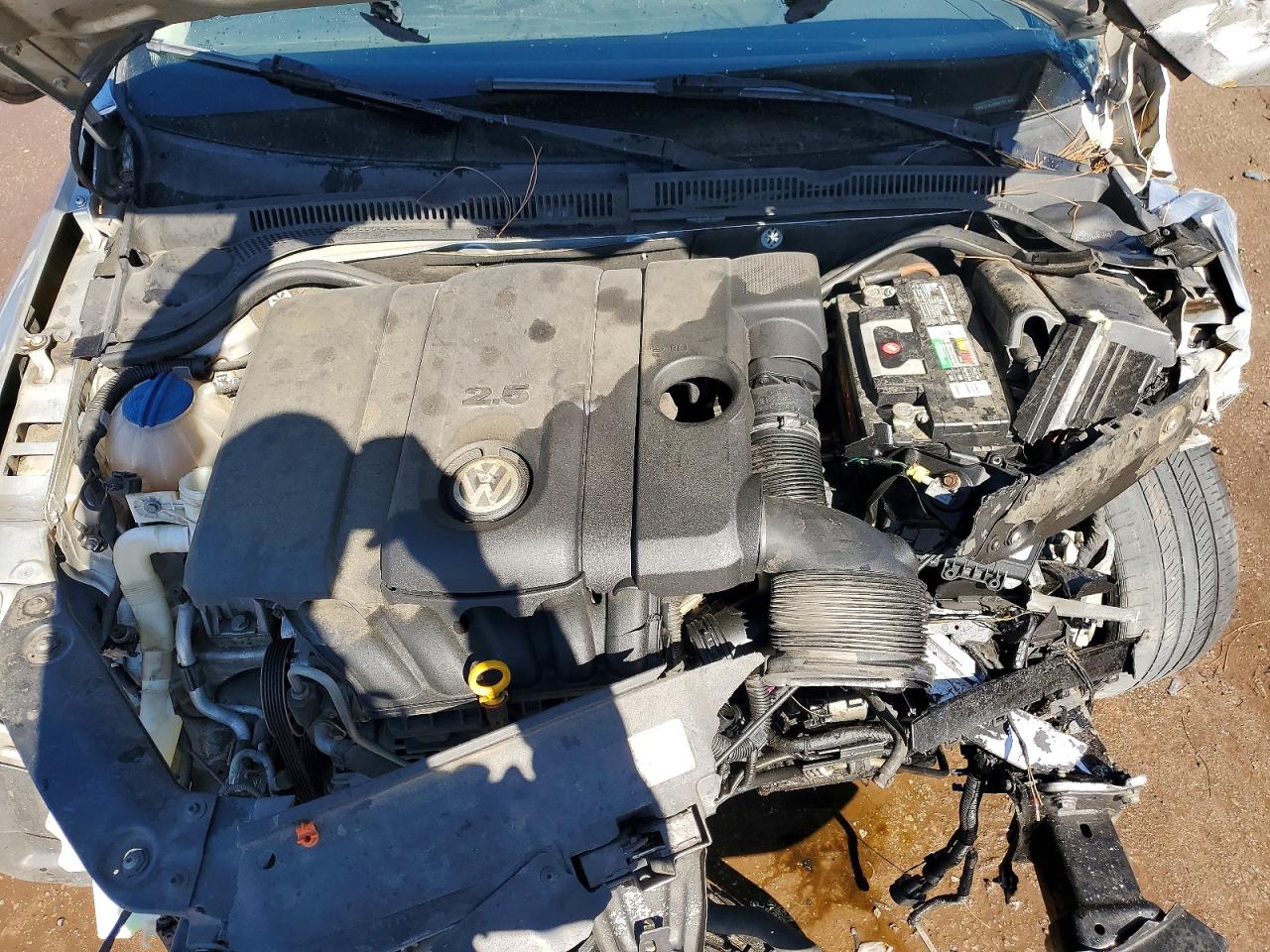2011 VOLKSWAGEN JETTA SE photo 21