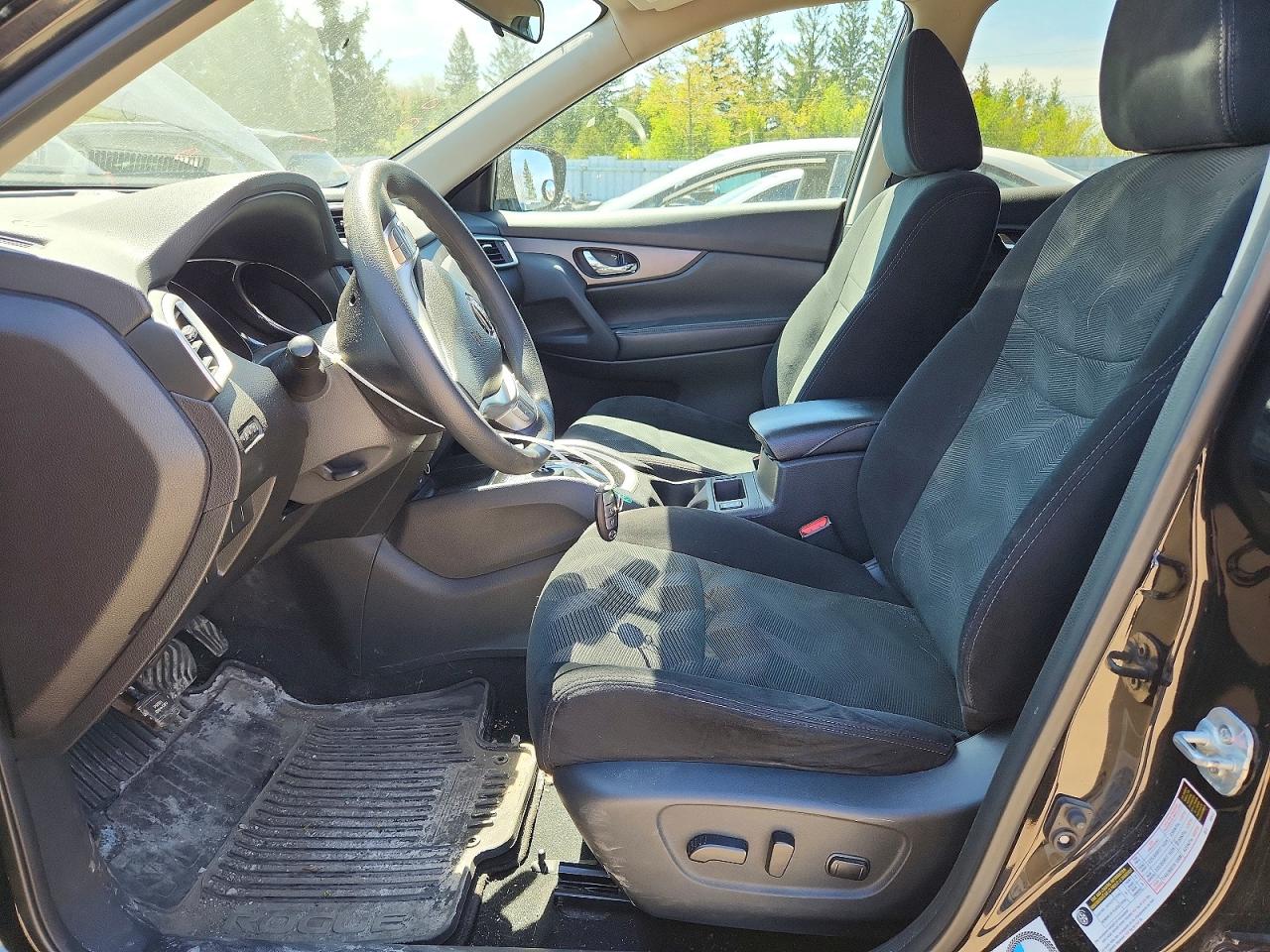 2016 NISSAN ROGUE S photo 7
