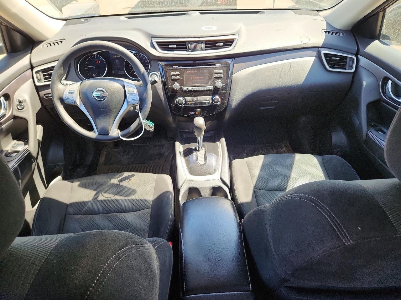 2016 NISSAN ROGUE S photo 8
