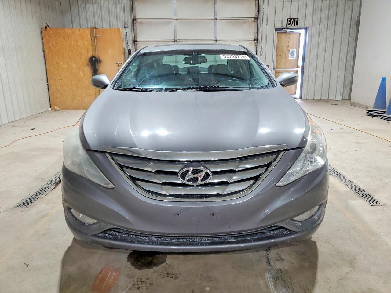 2013 HYUNDAI SONATA SE photo 9