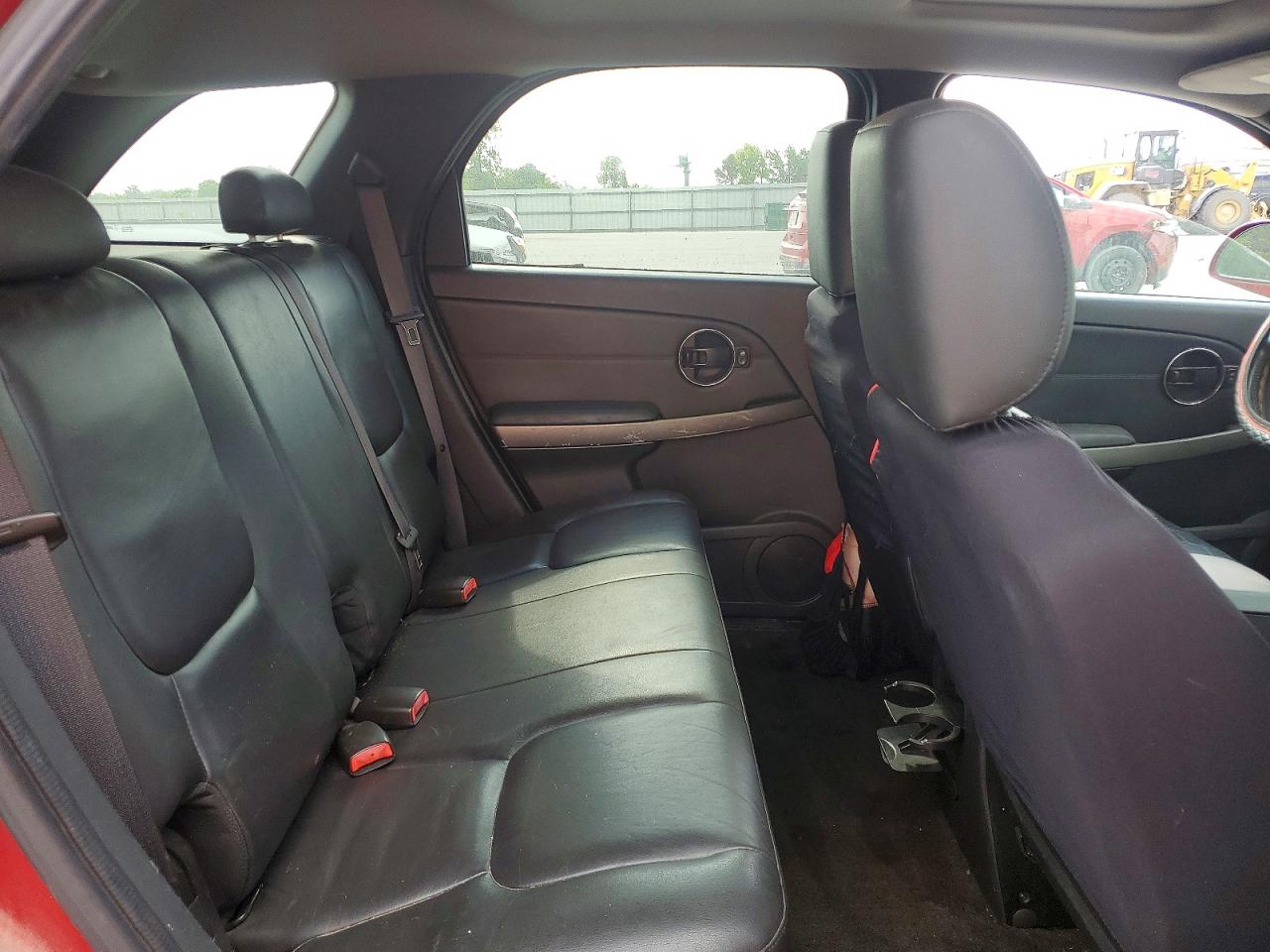 2006 PONTIAC TORRENT photo 11