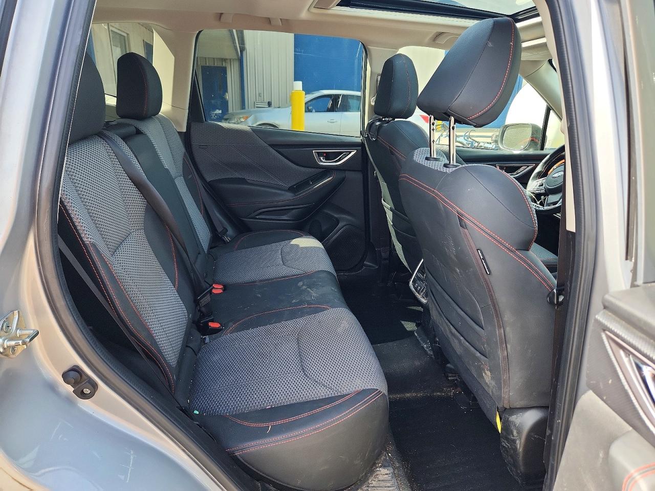 2019 SUBARU FORESTER SPORT photo 31