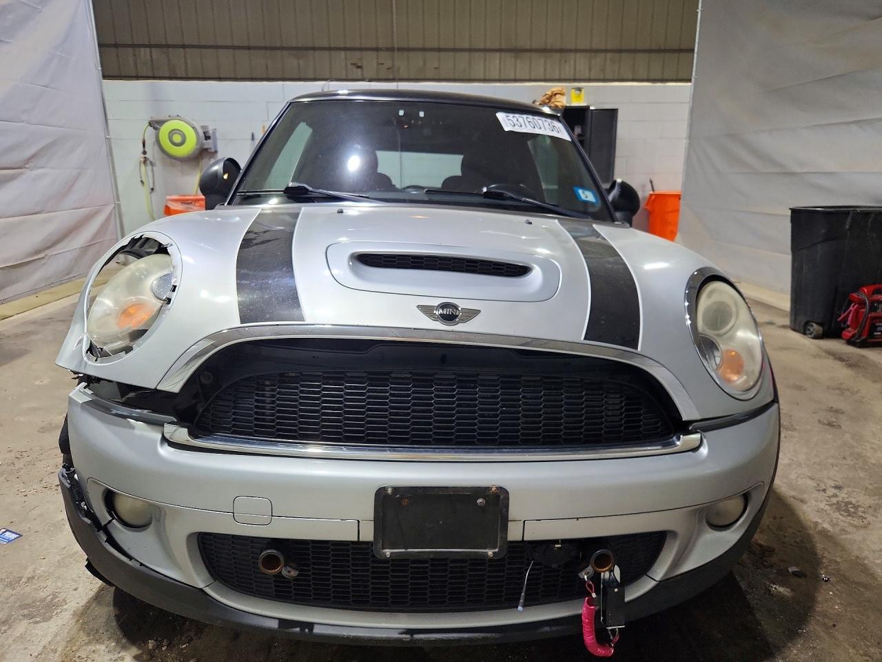 2008 MINI COOPER S photo 9