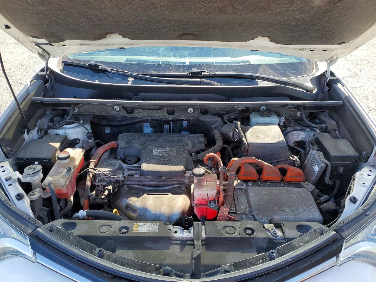 2016 TOYOTA RAV4 HV XLE photo 23