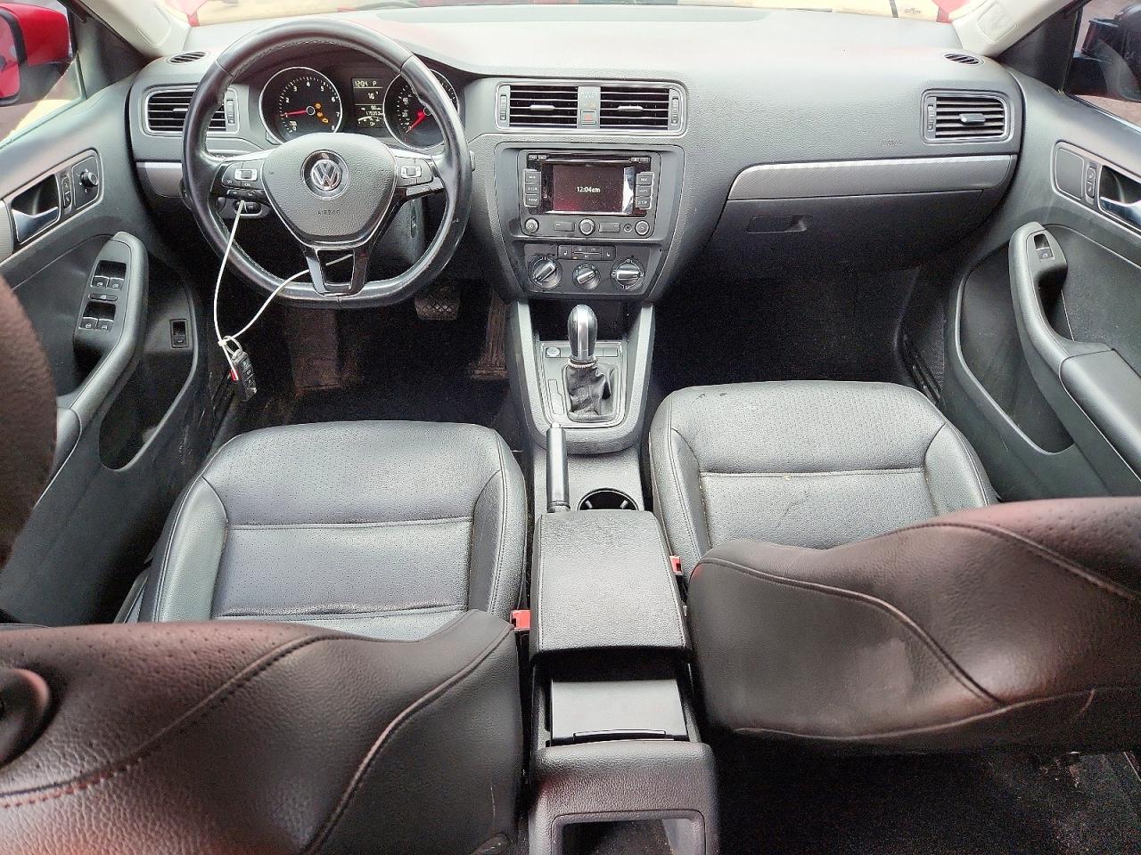 2015 VOLKSWAGEN JETTA SE photo 15