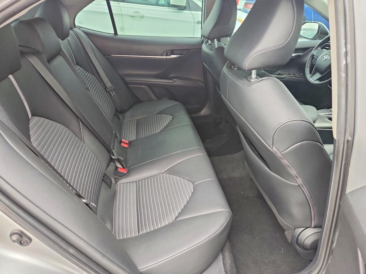 2024 TOYOTA CAMRY SE photo 19