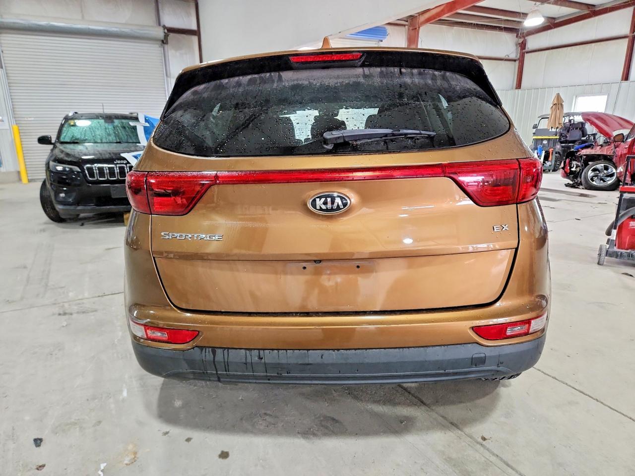2017 KIA SPORTAGE EX photo 11