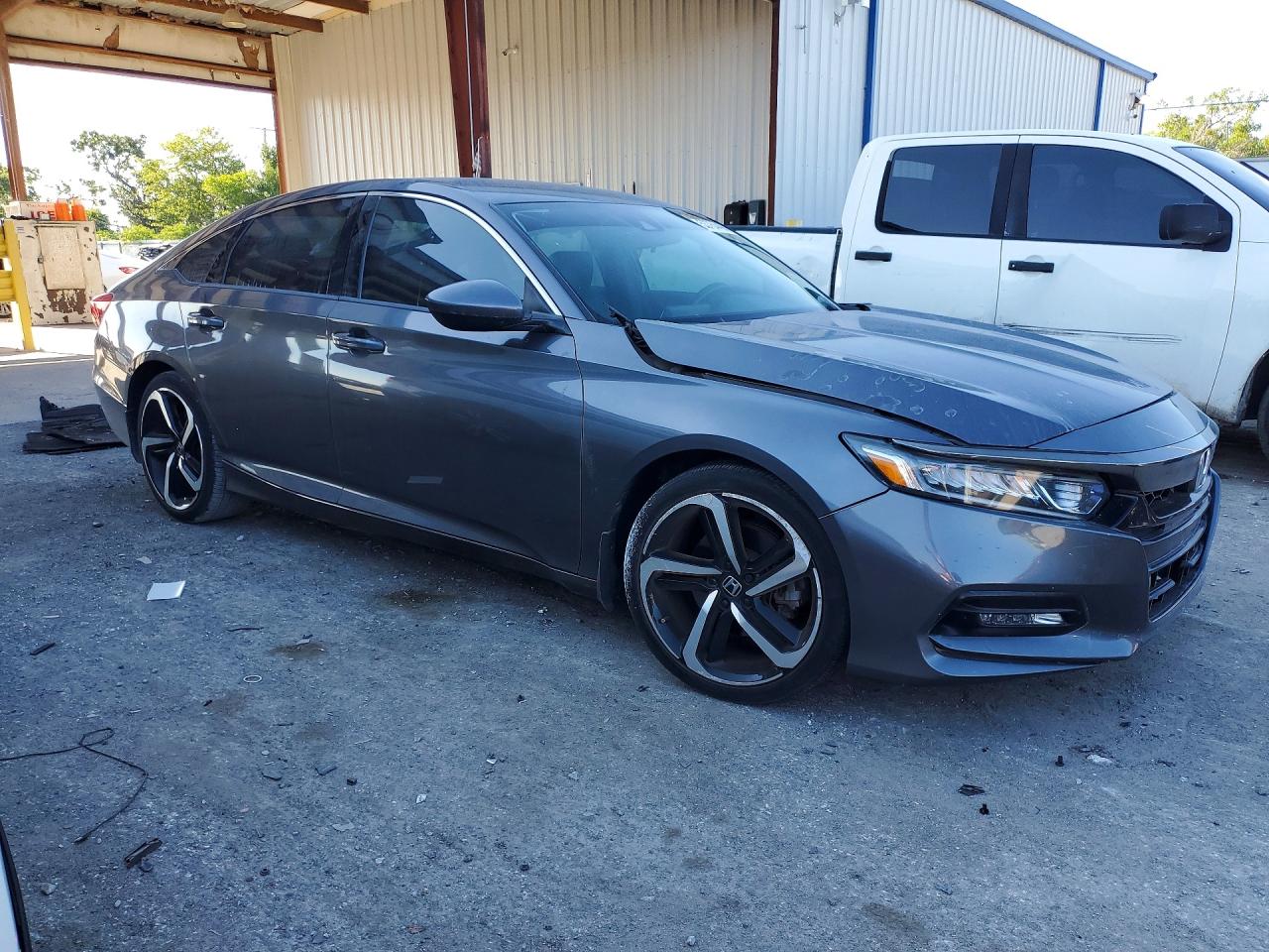 2018 HONDA ACCORD SPORT photo 4