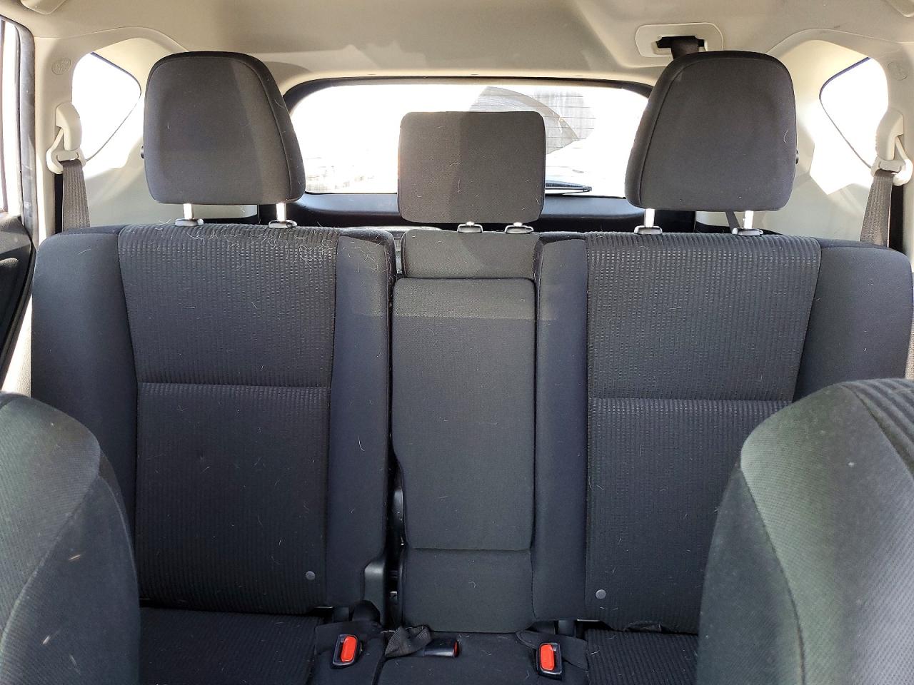 2018 TOYOTA RAV4 LE photo 28