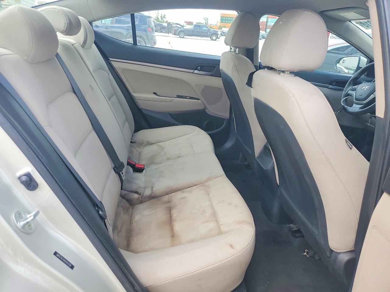 2017 HYUNDAI ELANTRA SE photo 28