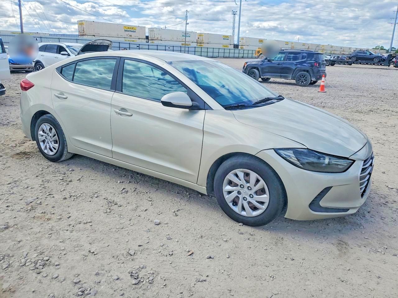 2017 HYUNDAI ELANTRA SE photo 10