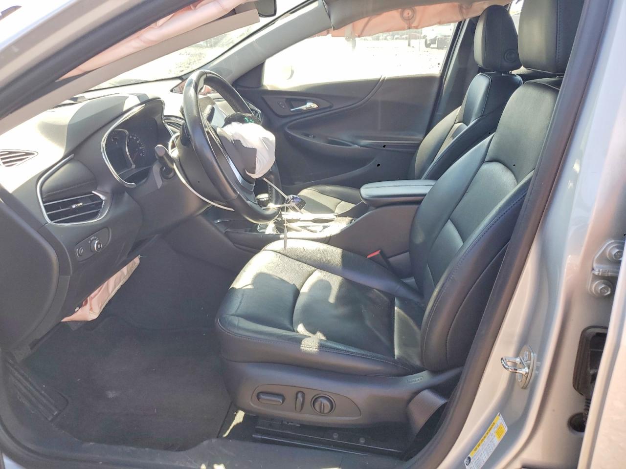 2018 CHEVROLET MALIBU LT photo 13