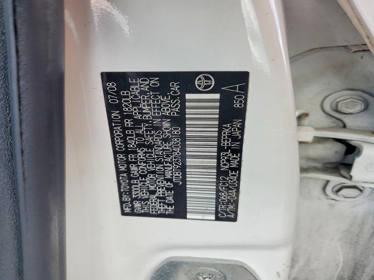 2008 TOYOTA YARIS BASE photo 34