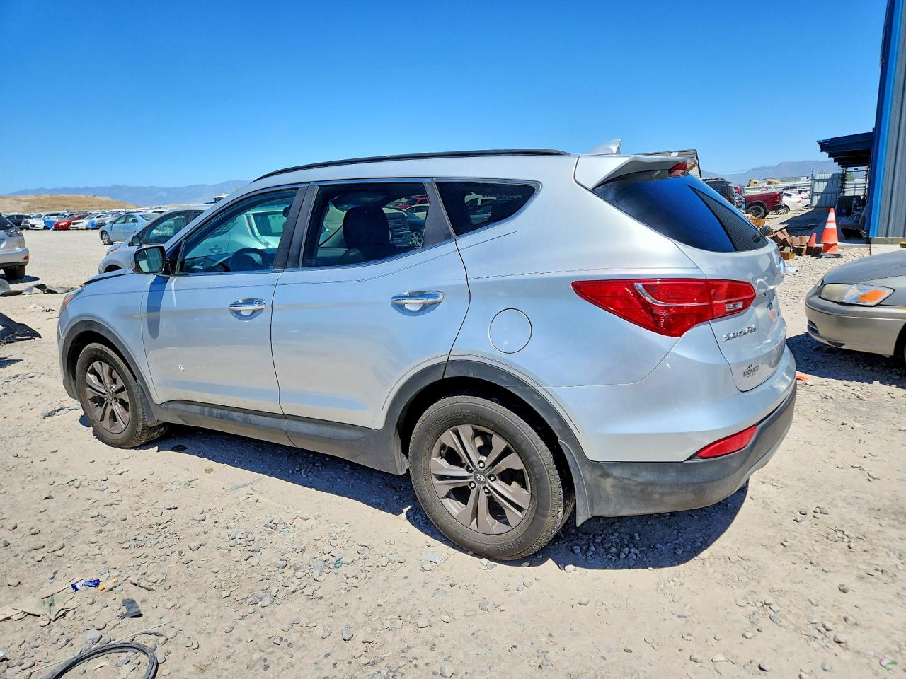2016 HYUNDAI SANTA FE SPORT 2.4L photo 3