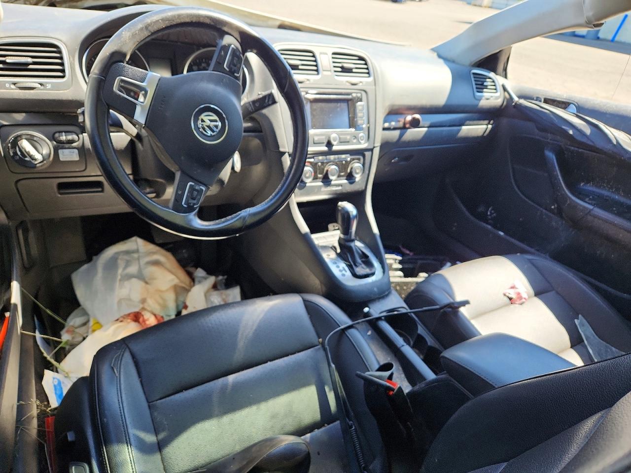 2014 VOLKSWAGEN JETTA TDI photo 15