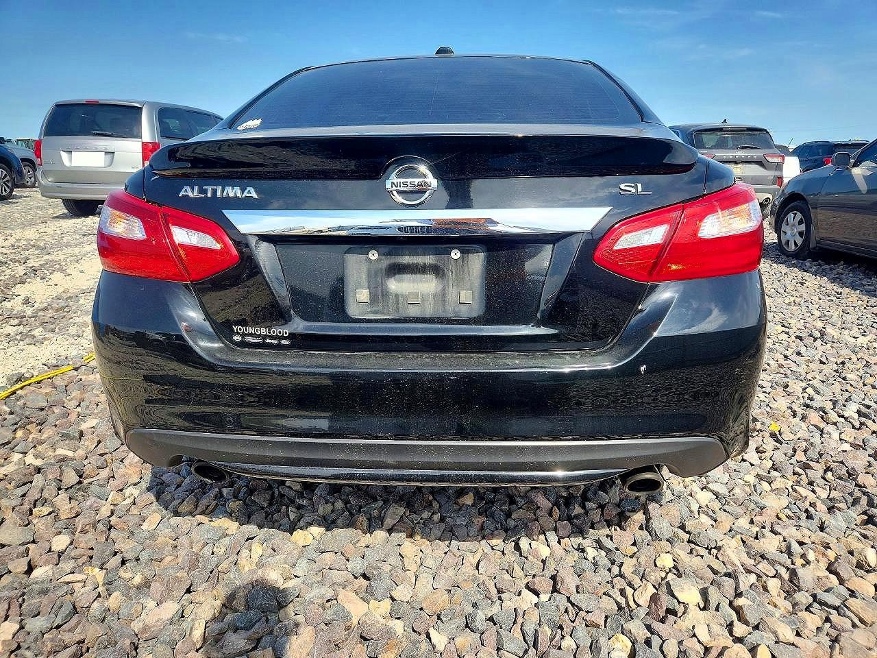 2016 NISSAN ALTIMA photo 11