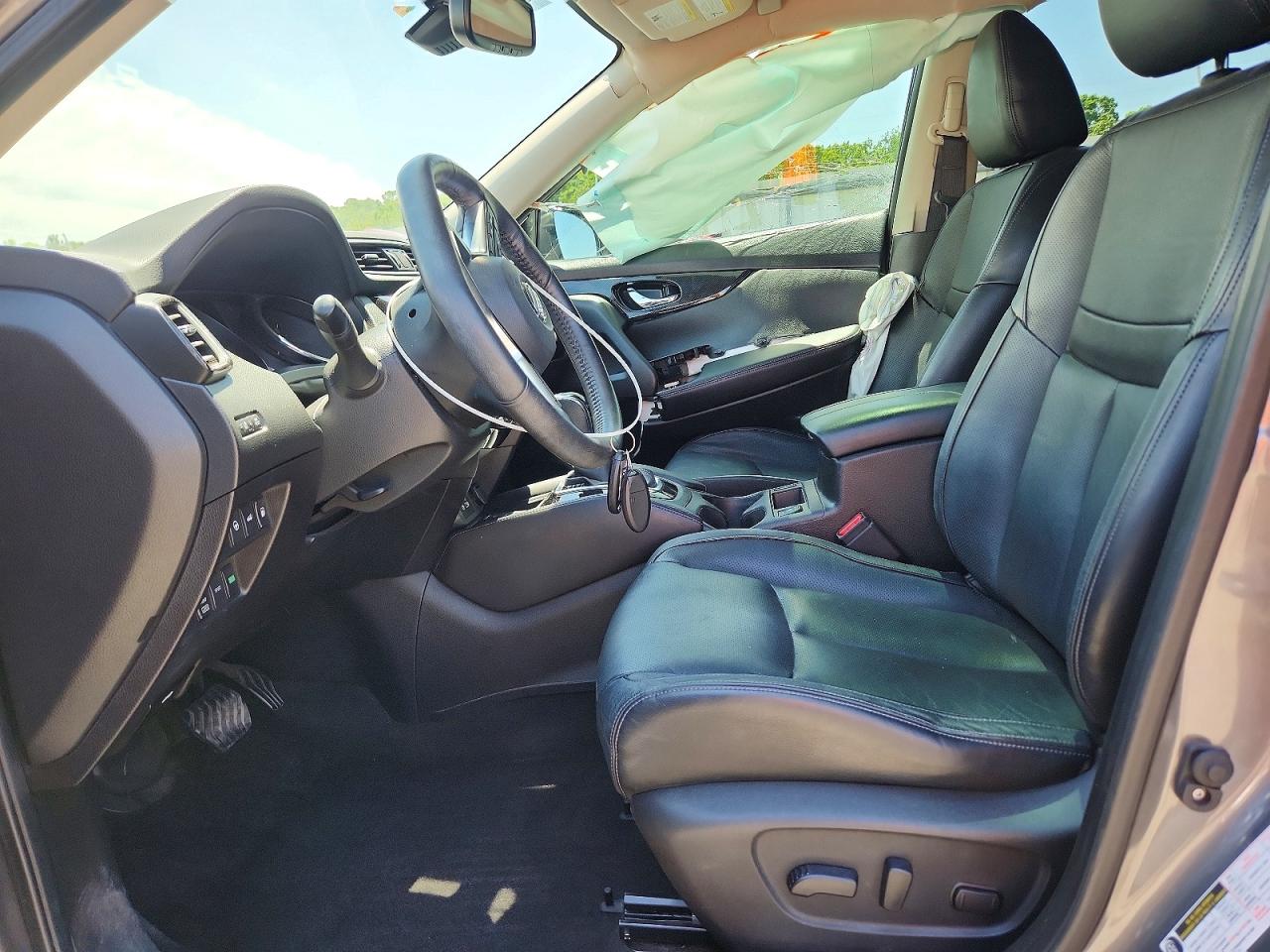 2018 NISSAN ROGUE S photo 19