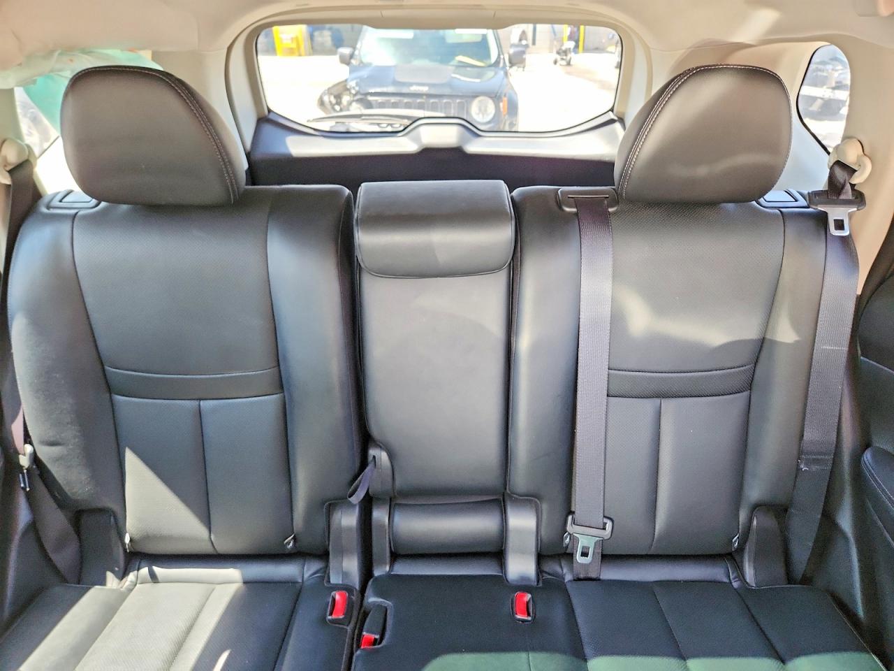 2018 NISSAN ROGUE S photo 28