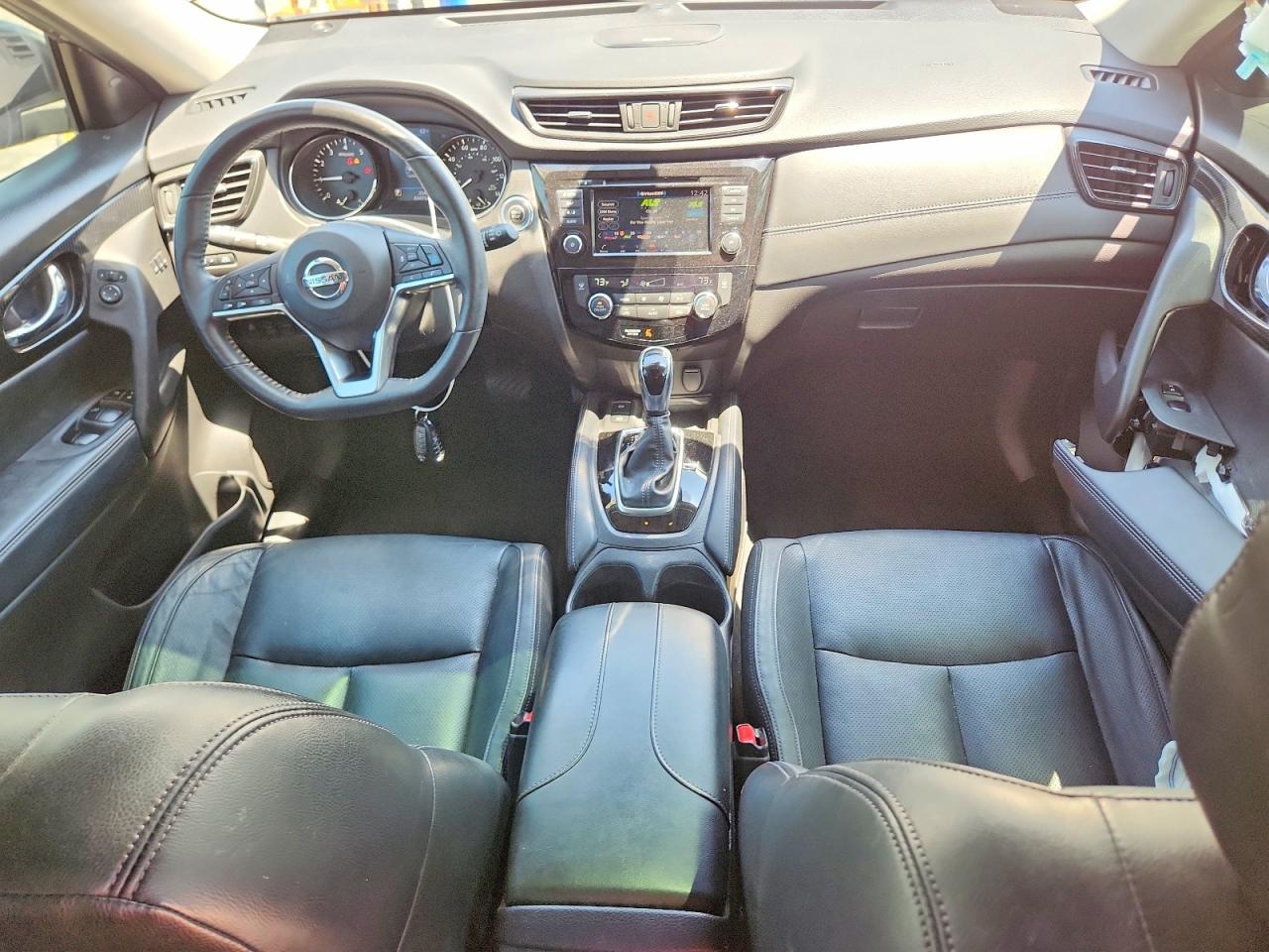 2018 NISSAN ROGUE S photo 22