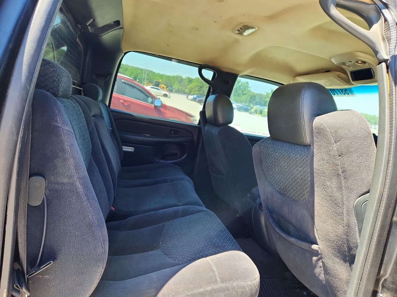 2002 CHEVROLET AVALANCHE C1500 photo 19
