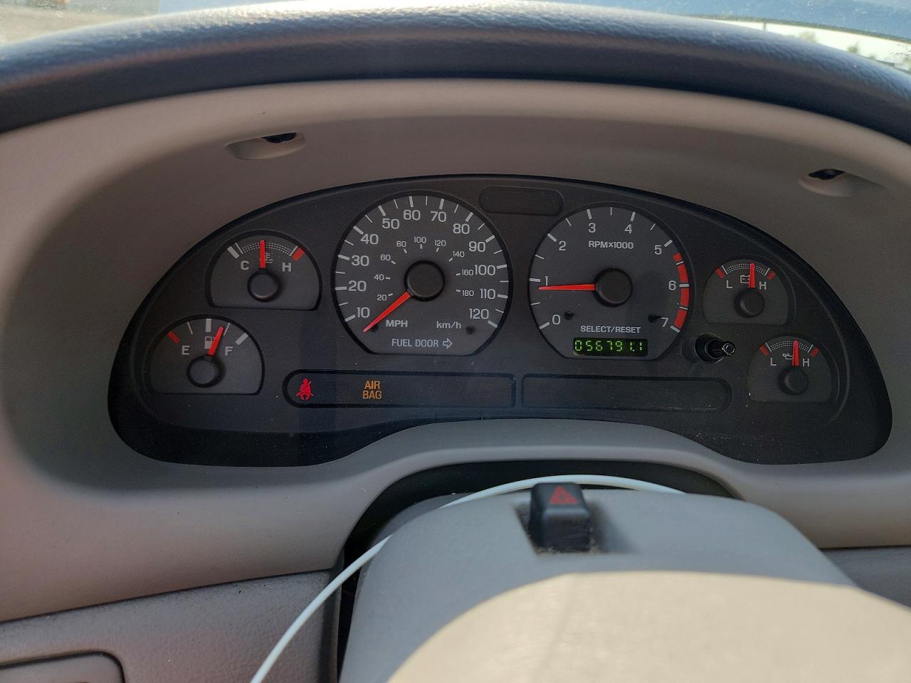 2001 FORD MUSTANG photo 17