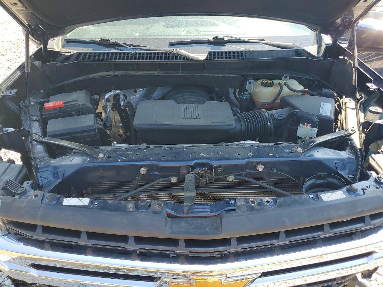 2020 CHEVROLET SILVERADO K1500 LT photo 11