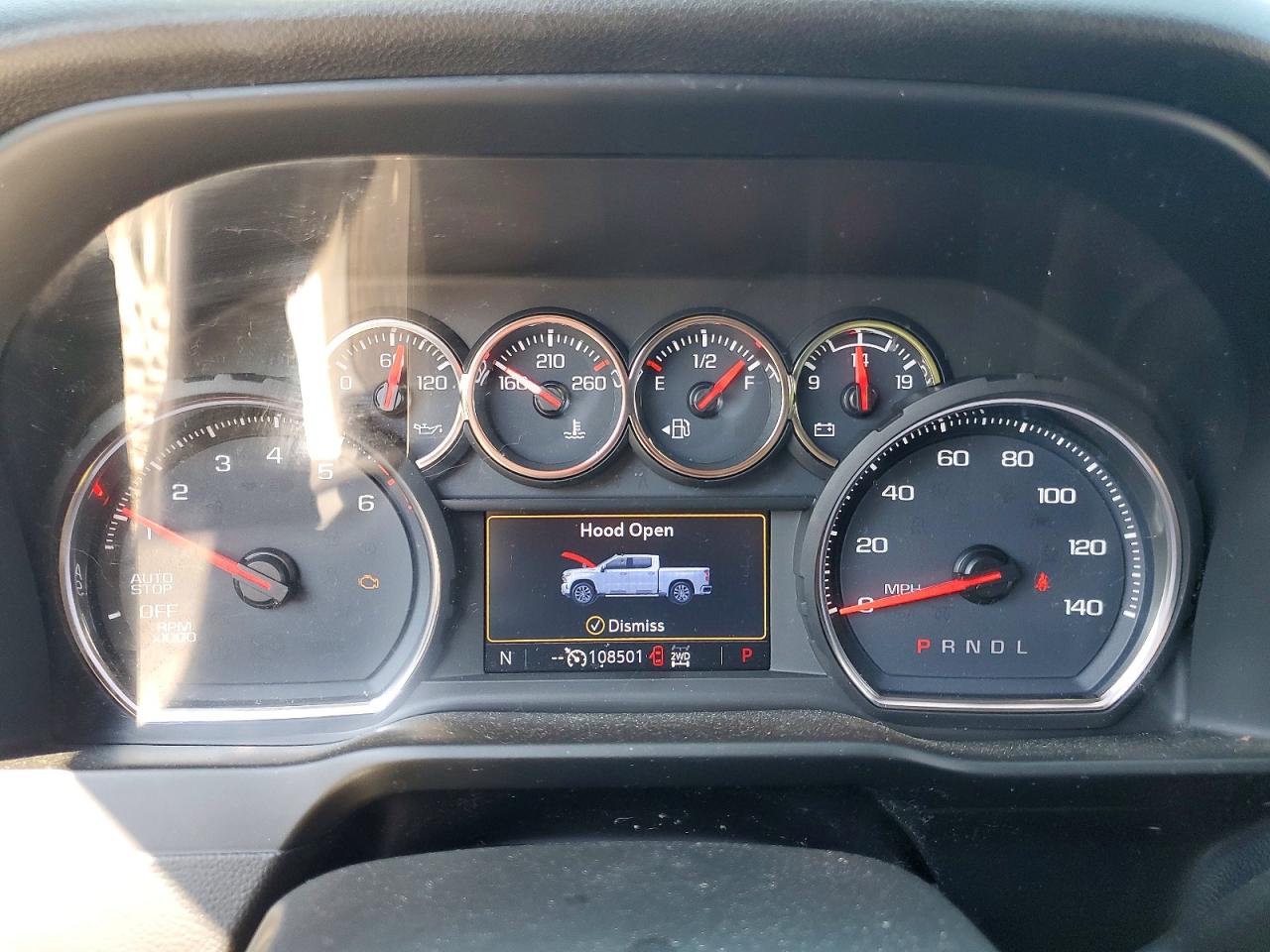 2020 CHEVROLET SILVERADO K1500 LT photo 9