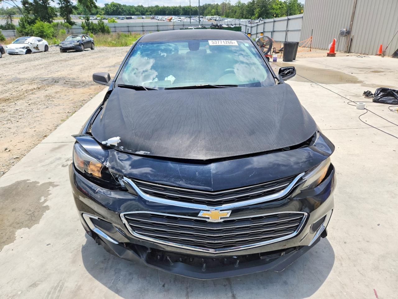 2017 CHEVROLET MALIBU LS photo 5