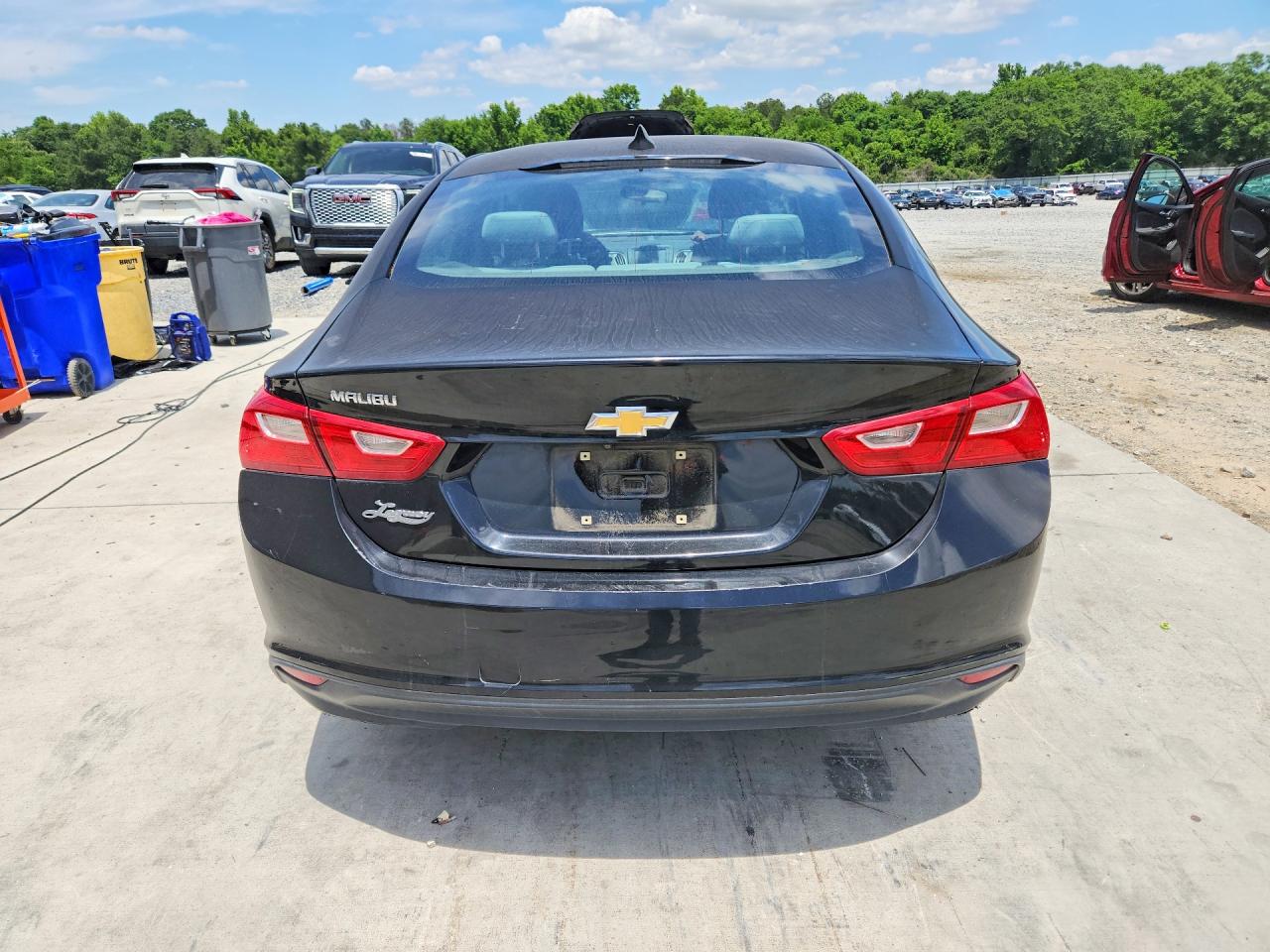 2017 CHEVROLET MALIBU LS photo 6