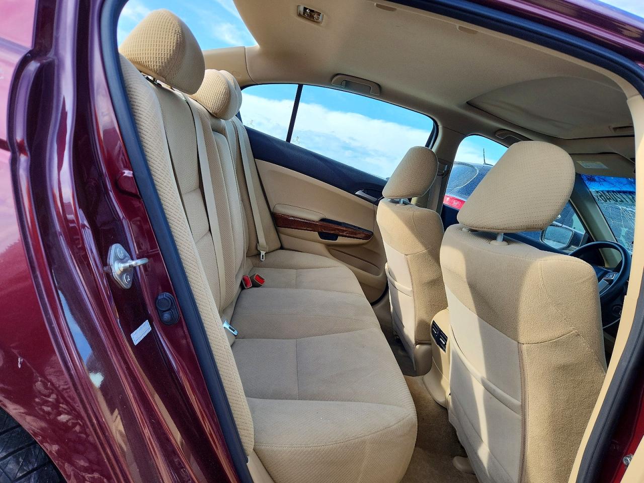 2012 HONDA ACCORD EX photo 19