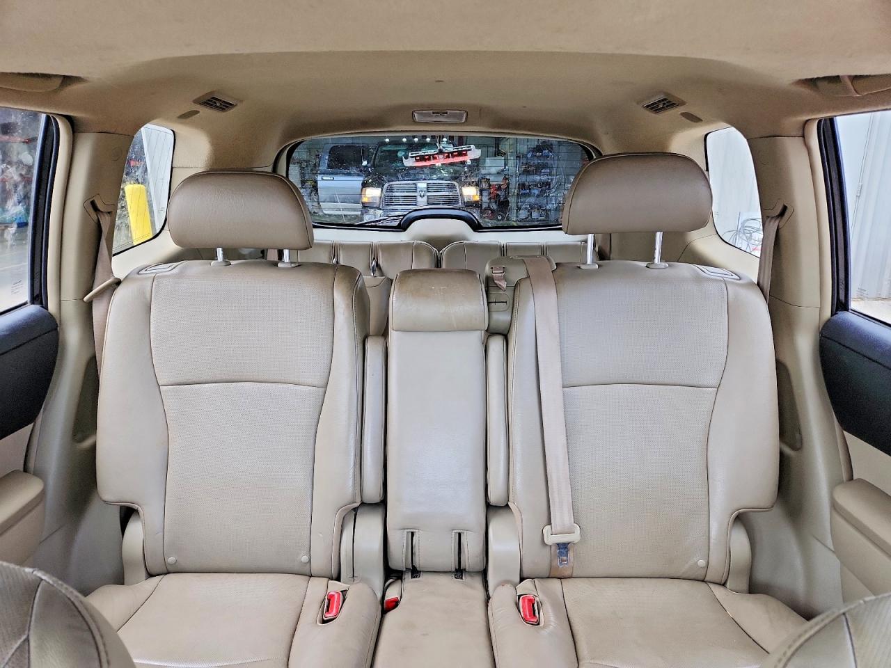 2011 TOYOTA HIGHLANDER LIMITED photo 28