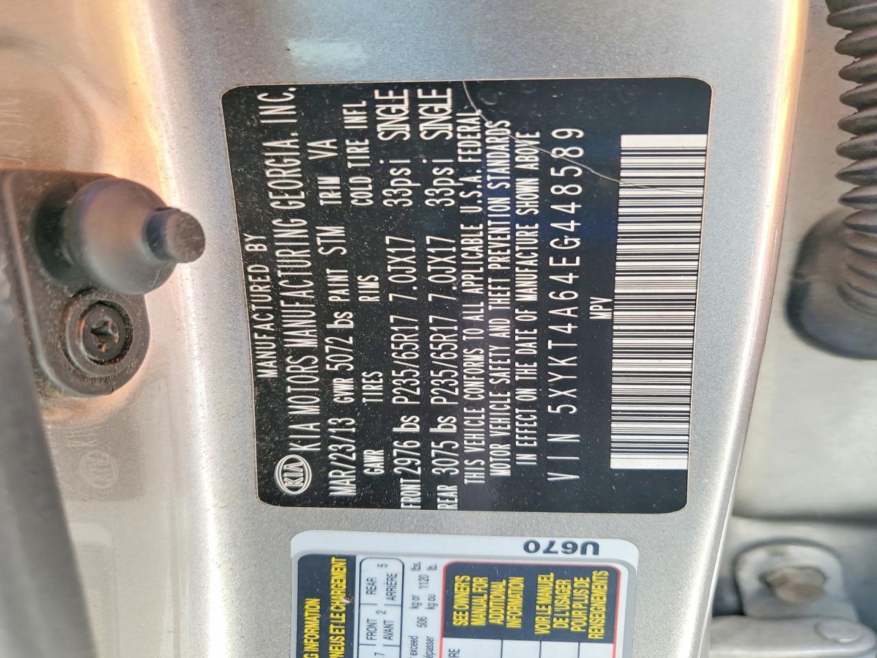 2014 KIA SORENTO LX photo 40
