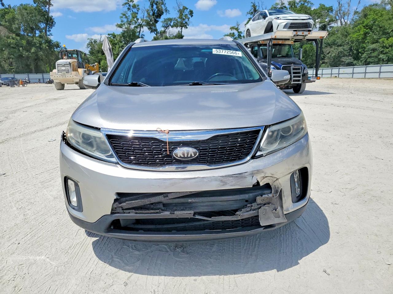 2014 KIA SORENTO LX photo 13