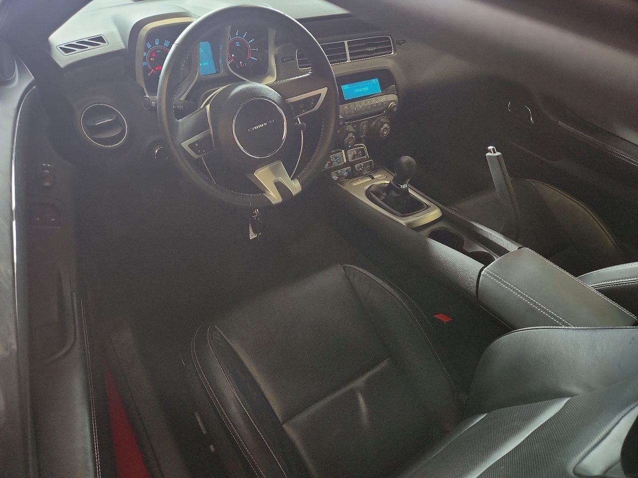 2011 CHEVROLET CAMARO LT photo 22